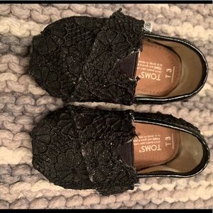 Baby shoes